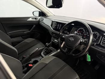 Used Volkswagen Polo 2019 for sale - 79655341: Photo