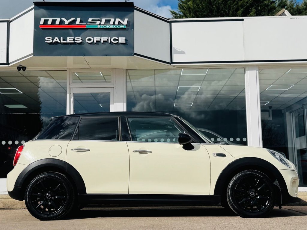 Used MINI Hatch 2018 for sale - 77841277: Photo 16
