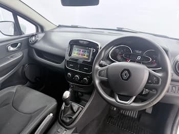 Used Renault Clio 2019 for sale - 79694949: Photo