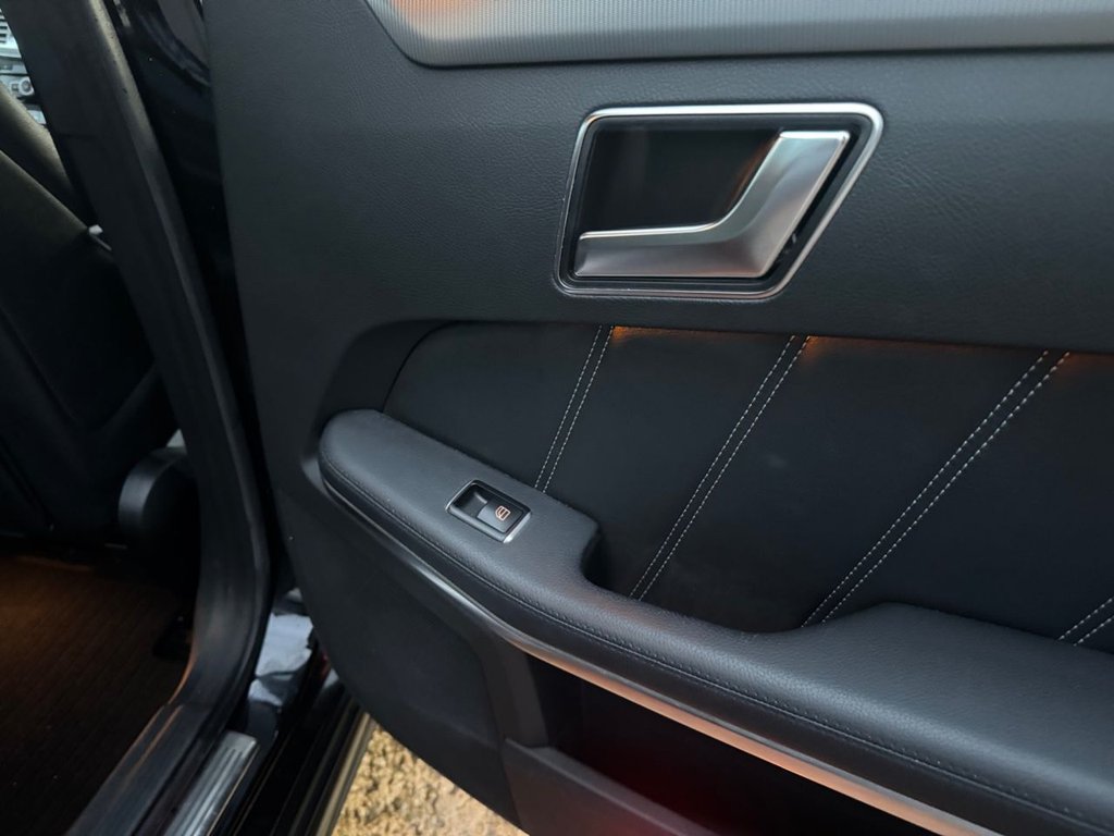 Used Mercedes-Benz E Class 2015 for sale - 77171795: Photo 40