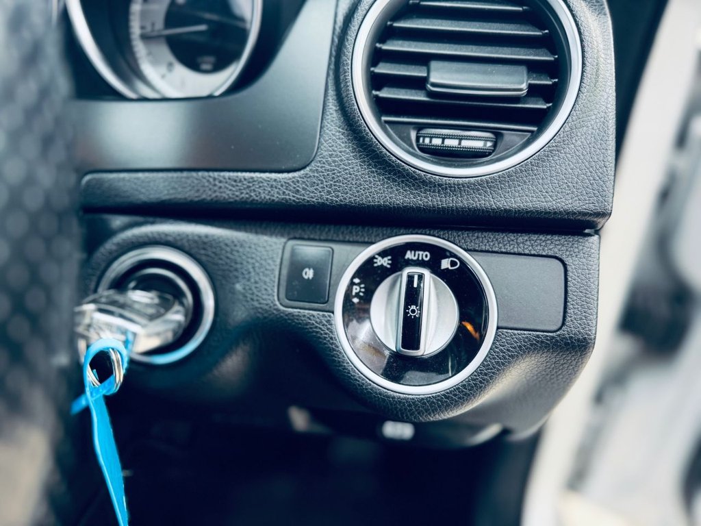 Used Mercedes-Benz C Class 2012 for sale - 77394295: Photo 13