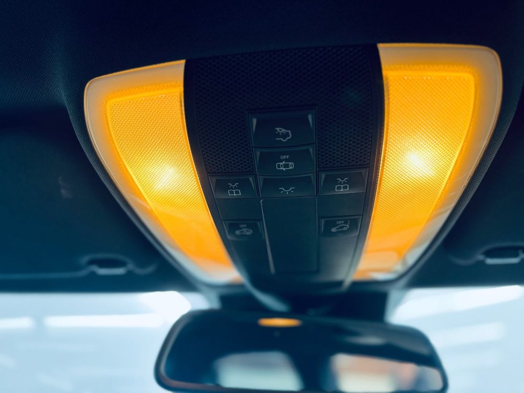 Used Mercedes-Benz C Class 2012 for sale - 77394295: Photo 38