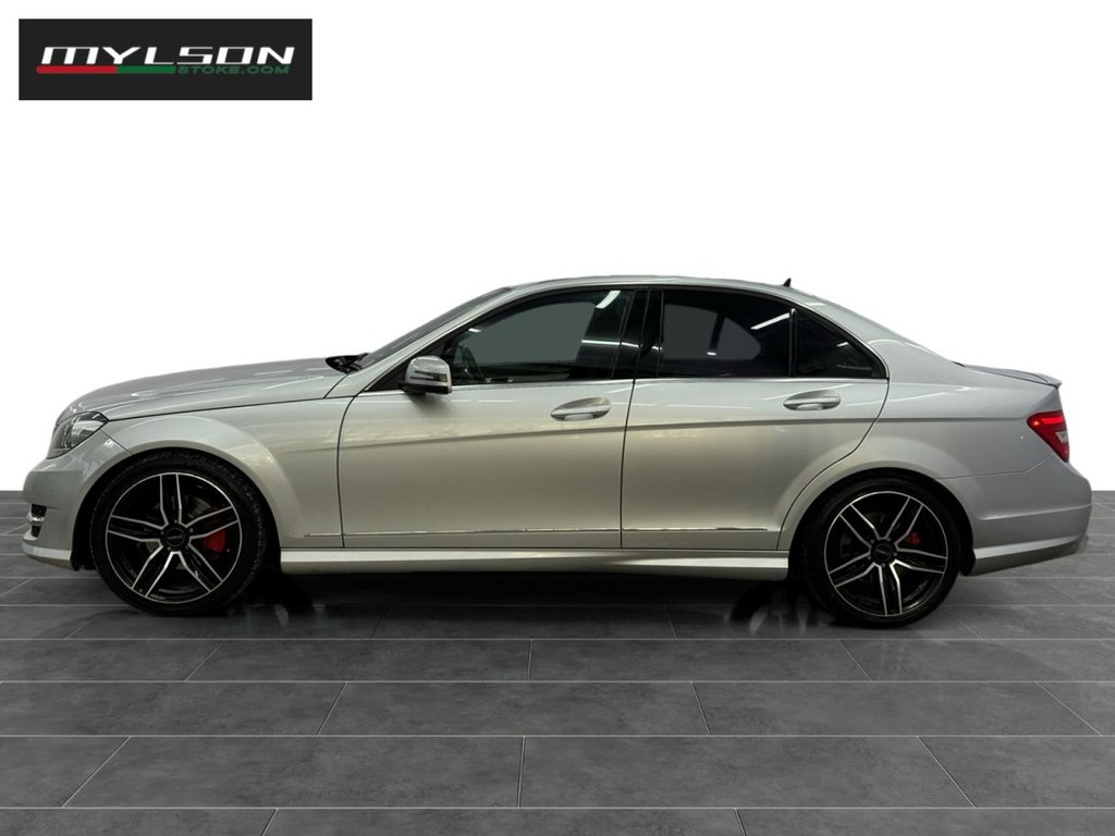 Used Mercedes-Benz C Class 2012 for sale - 77394295: Photo 5