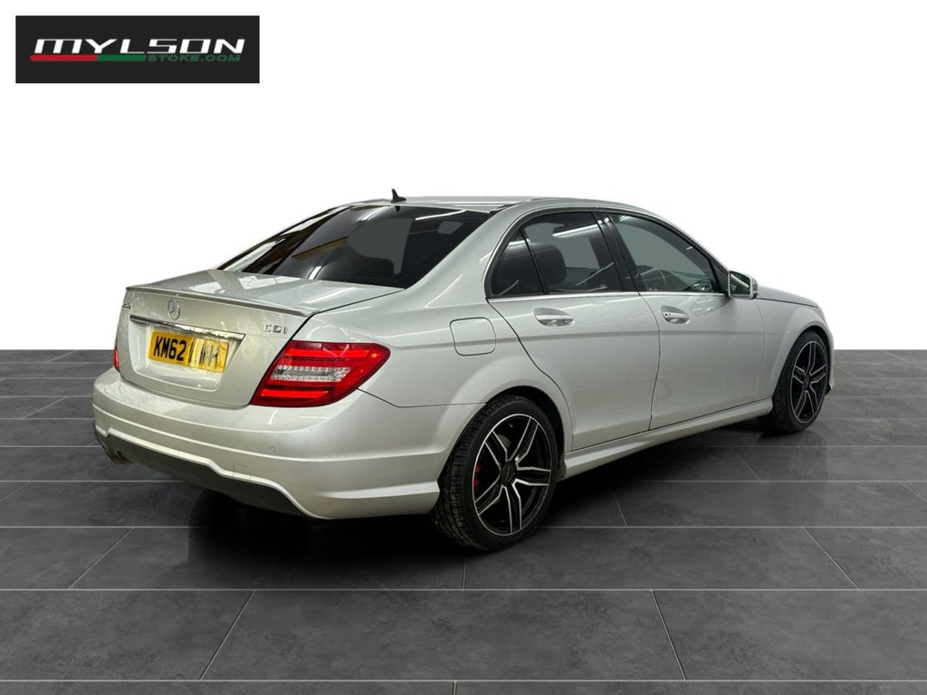 Used Mercedes-Benz C Class 2012 for sale - 77394295: Photo 6
