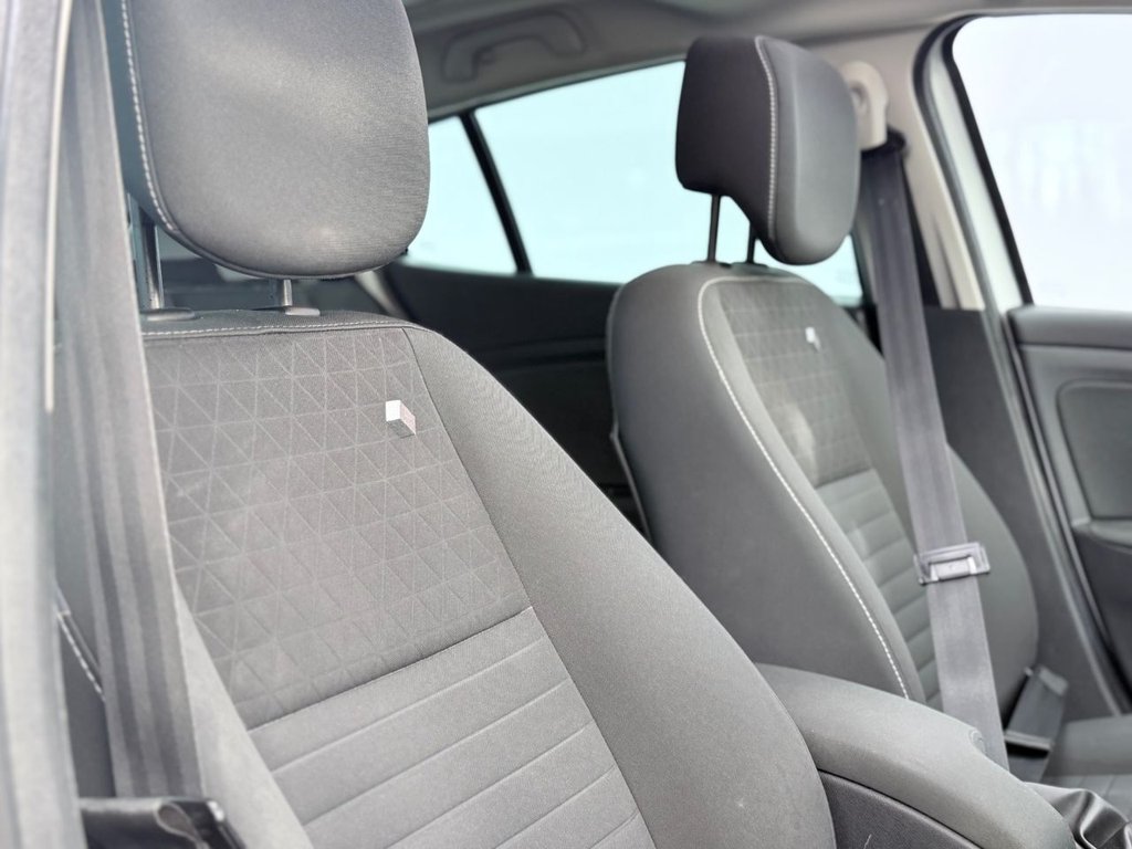 Used Renault Megane 2015 for sale - 77355611: Photo 17