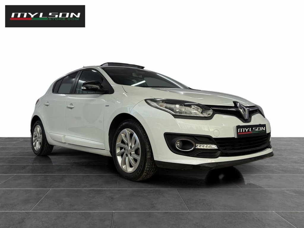 Used Renault Megane 2015 for sale - 77355611: Photo 2