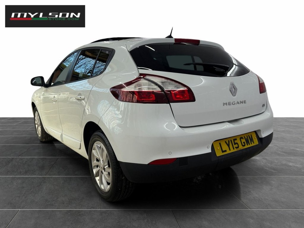 Used Renault Megane 2015 for sale - 77355611: Photo 9