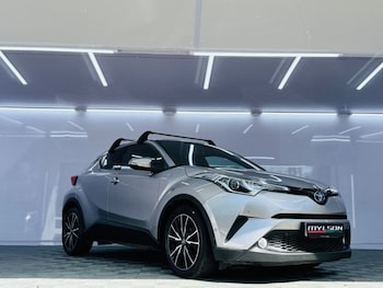 Used Toyota C-HR 2018 for sale - 78533686: Photo