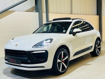 Used Porsche Macan 2022 for sale - 77421970: Photo