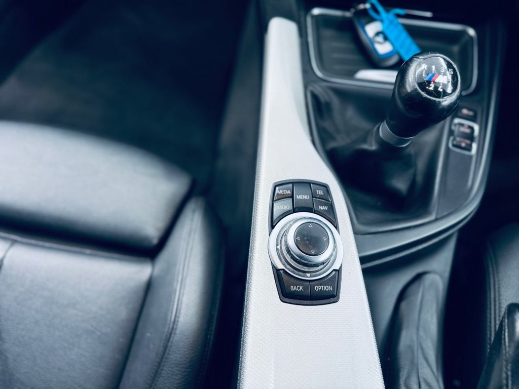 Used BMW 3 Series 2015 for sale - 77341379: Photo 43