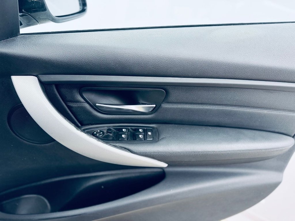 Used BMW 3 Series 2015 for sale - 77341379: Photo 46