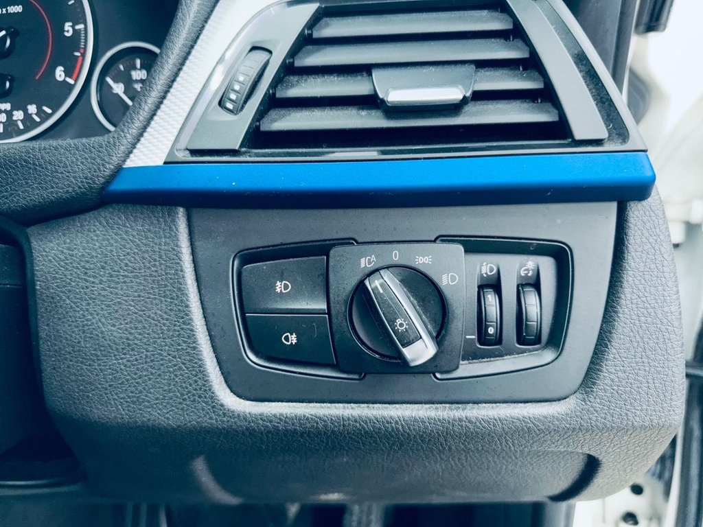 Used BMW 3 Series 2015 for sale - 77341379: Photo 47