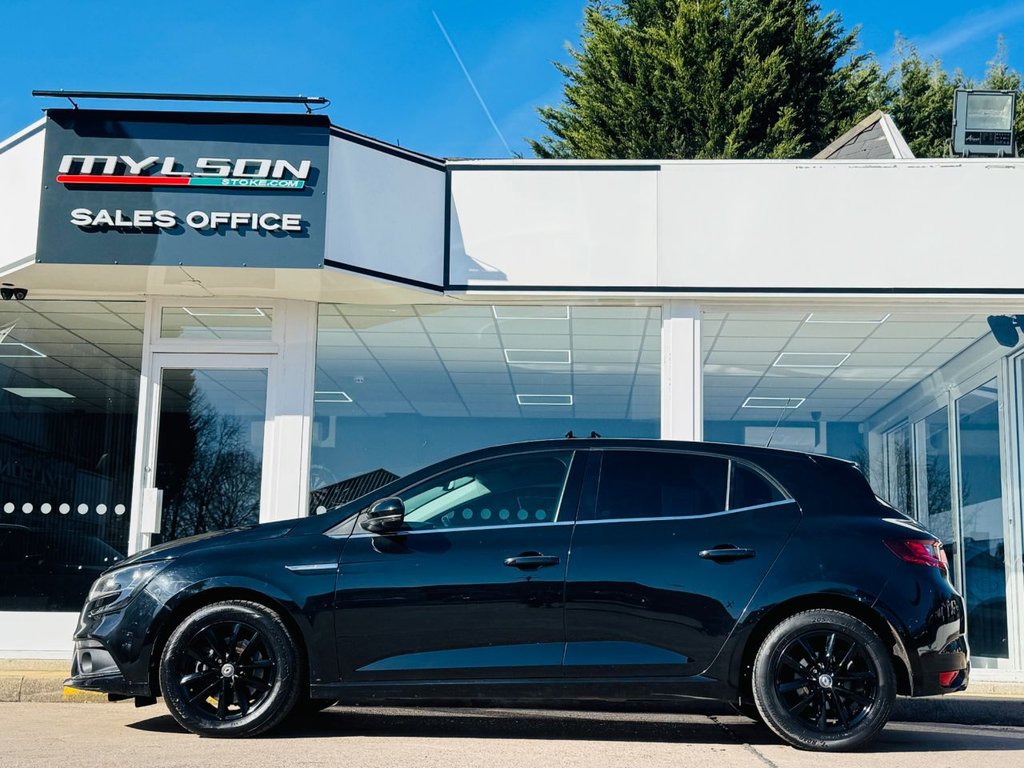 Used Renault Megane 2017 for sale - 77499100: Photo 12