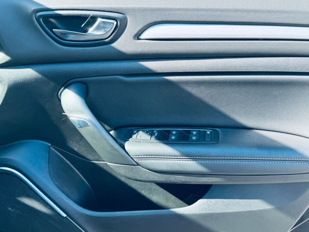 Used Renault Megane 2017 for sale - 77499100: Photo 6