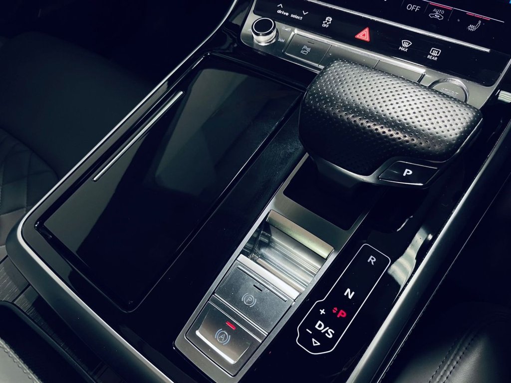 Used Audi Q8 2019 for sale - 77356704: Photo 29