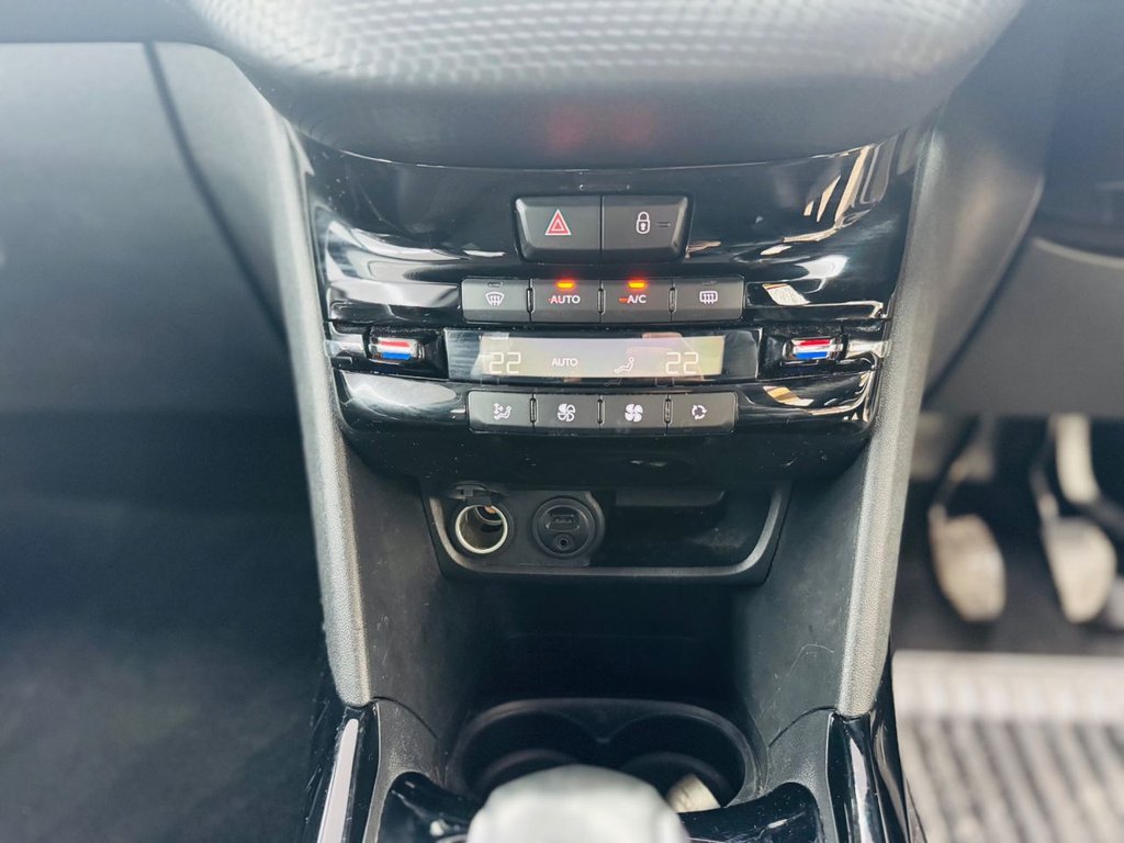 Used Peugeot 2008 2016 for sale - 77250530: Photo 33