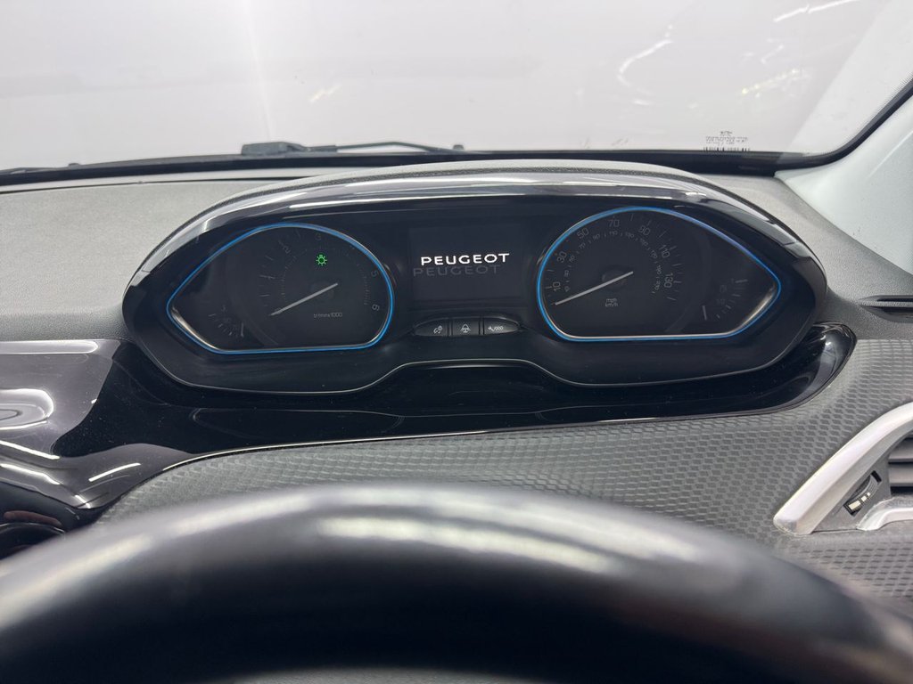 Used Peugeot 2008 2016 for sale - 77250530: Photo 4