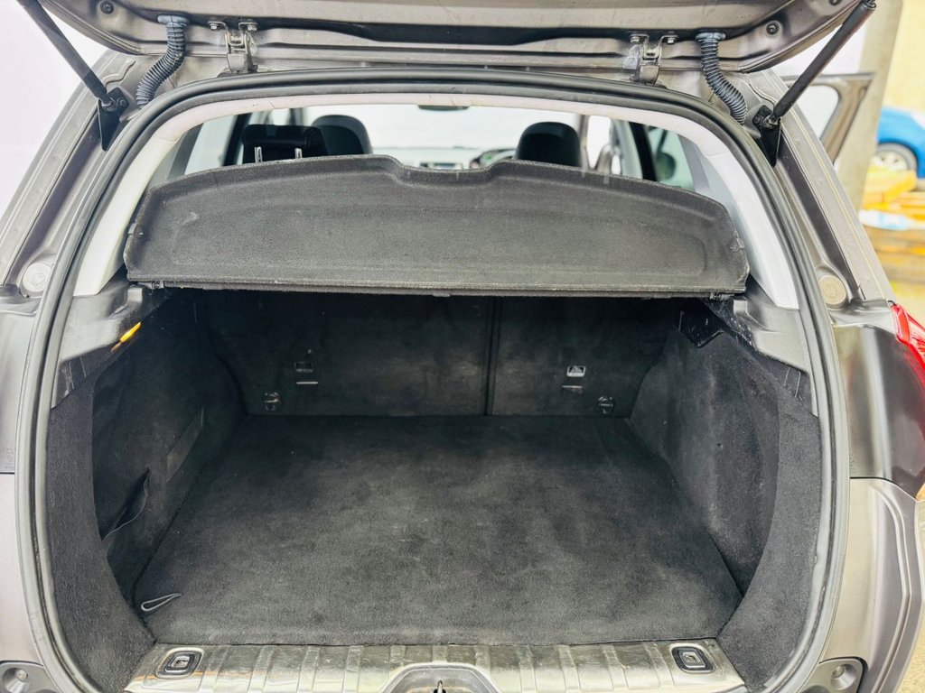 Used Peugeot 2008 2016 for sale - 77250530: Photo 48