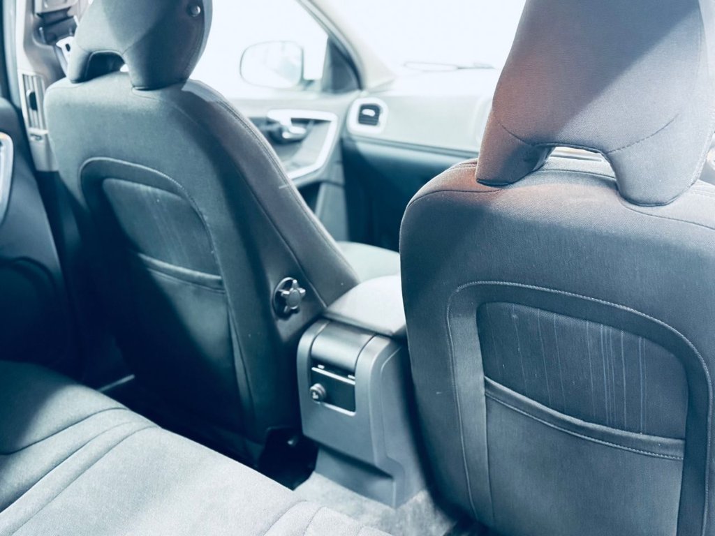 Used Volvo V60 2012 for sale - 77451470: Photo 21