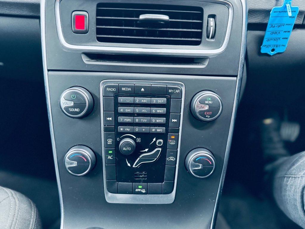 Used Volvo V60 2012 for sale - 77451470: Photo 40