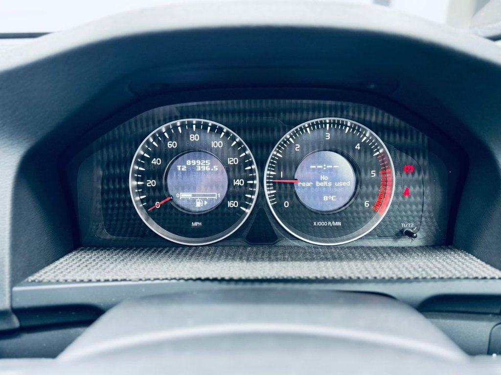 Used Volvo V60 2012 for sale - 77451470: Photo 43