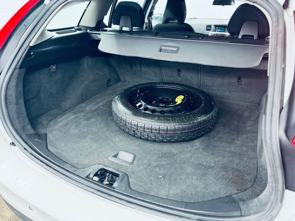 Used Volvo V60 2012 for sale - 77451470: Photo 7