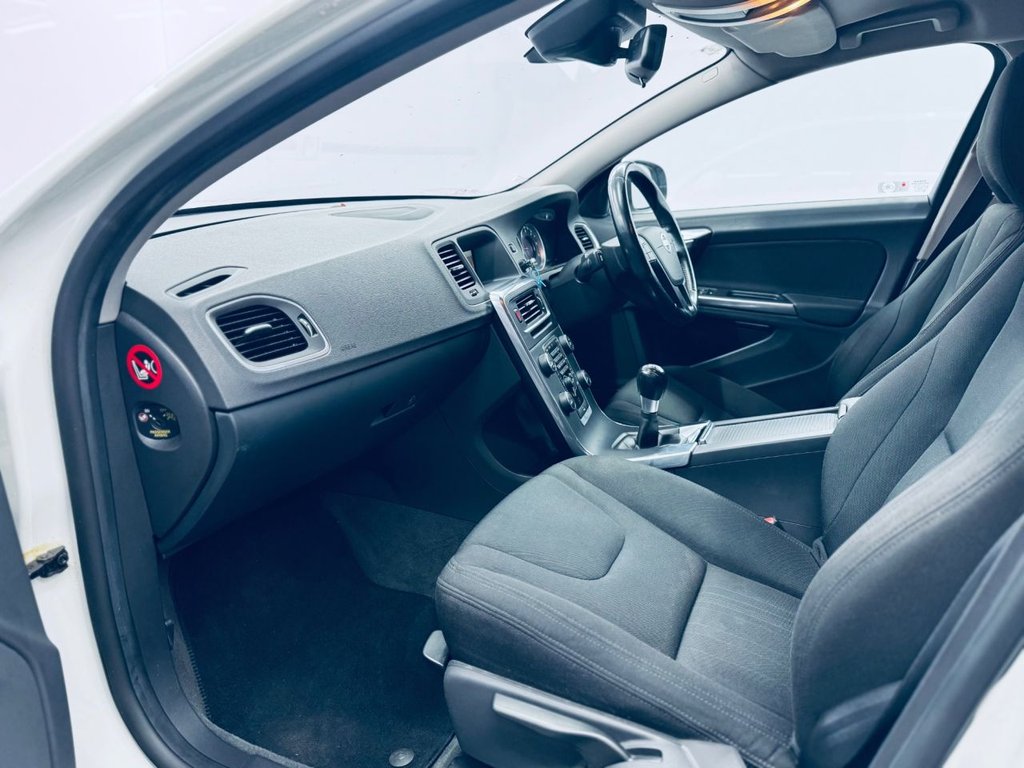 Used Volvo V60 2012 for sale - 77451470: Photo 9