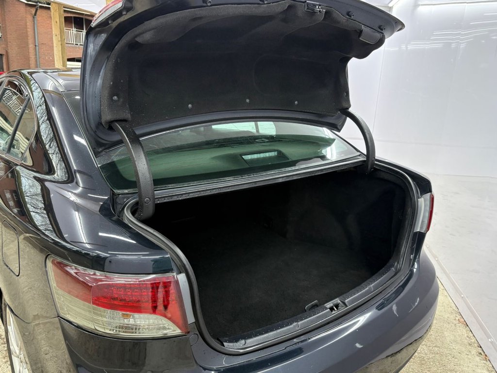 Used Toyota Avensis 2011 for sale - 77572326: Photo 8