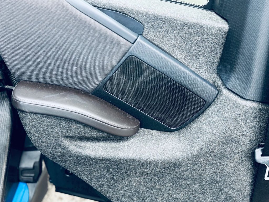 Used BMW i3 2017 for sale - 77667059: Photo 38