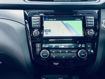 Used Nissan Qashqai 2018 for sale - 77464036: Photo