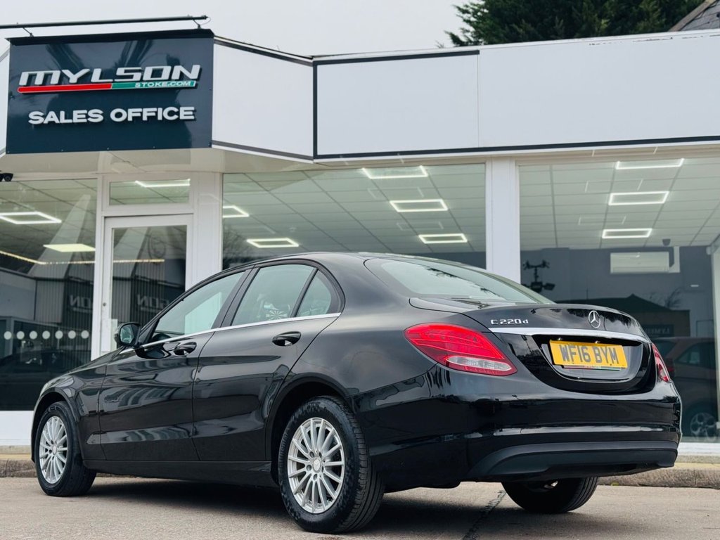 Used Mercedes-Benz C Class 2016 for sale - 77806885: Photo 16