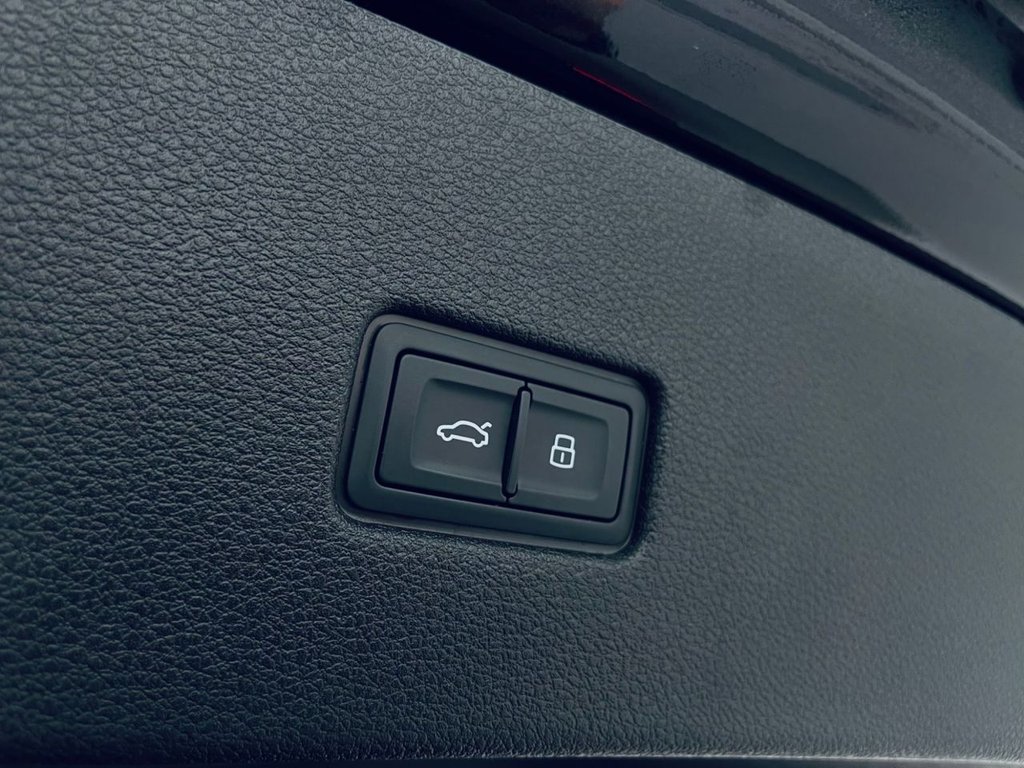 Used Audi RS Q8 2020 for sale - 77148502: Photo 18