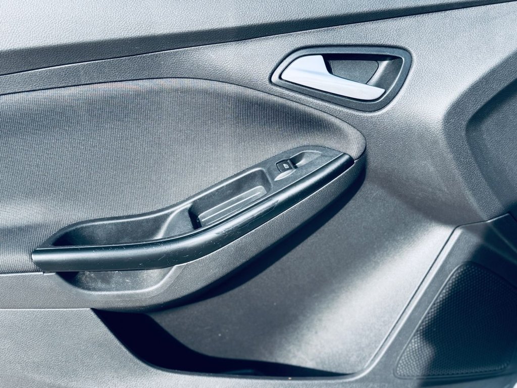 Used Ford Focus 2014 for sale - 77959695: Photo 19