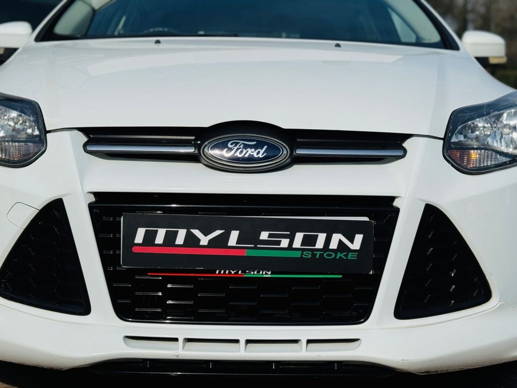 Used Ford Focus 2014 for sale - 77959695: Photo 4