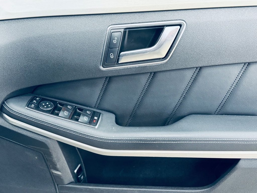 Used Mercedes-Benz E Class 2012 for sale - 77436938: Photo 18