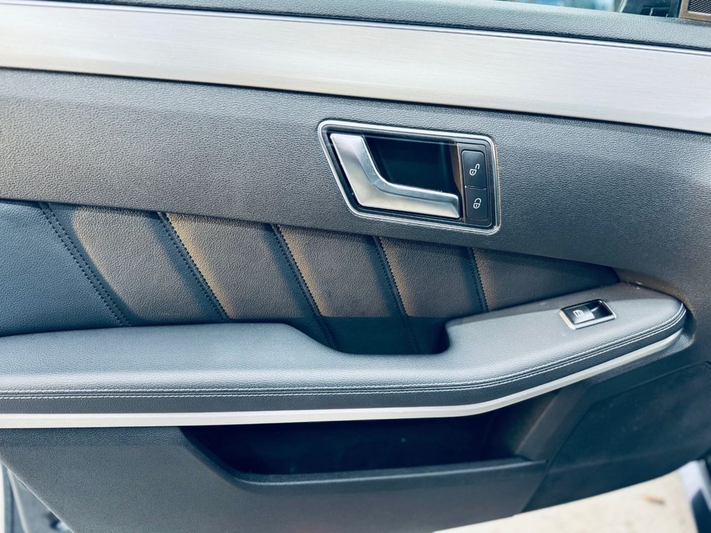 Used Mercedes-Benz E Class 2012 for sale - 77436938: Photo 23