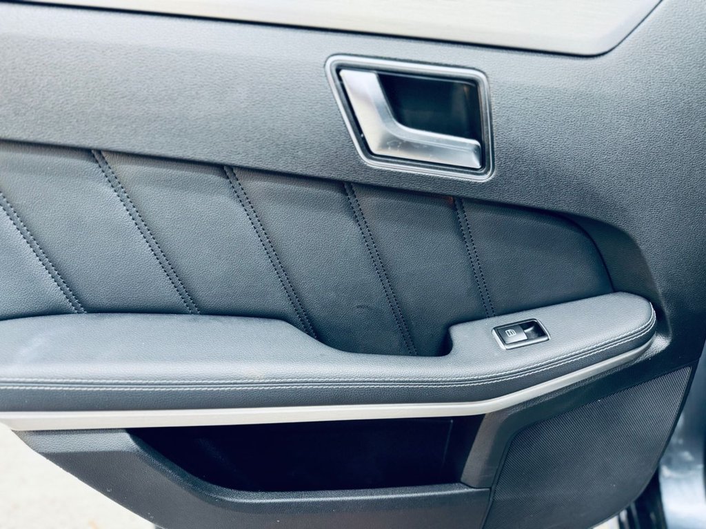 Used Mercedes-Benz E Class 2012 for sale - 77436938: Photo 32