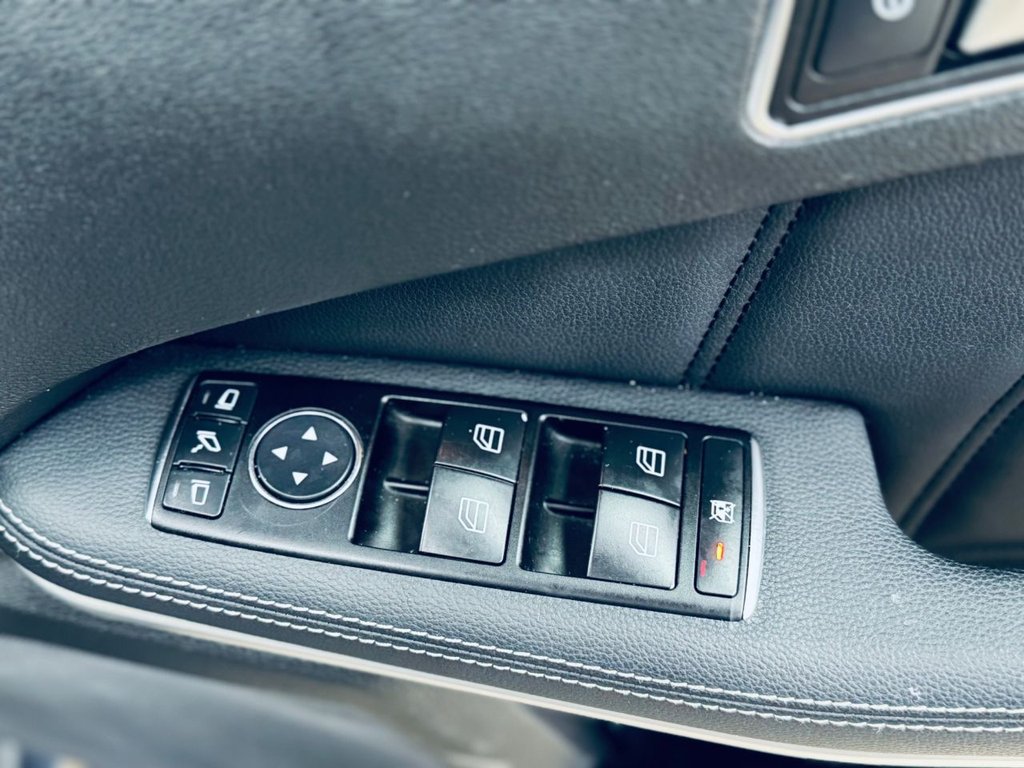 Used Mercedes-Benz E Class 2012 for sale - 77436938: Photo 44