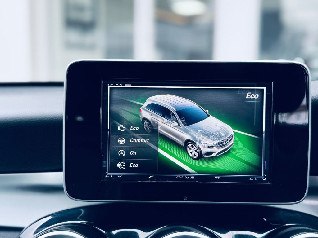 Used Mercedes-Benz GLC 2018 for sale - 78008847: Photo 32