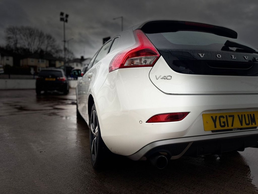 Used Volvo V40 2017 for sale - 77172070: Photo 37