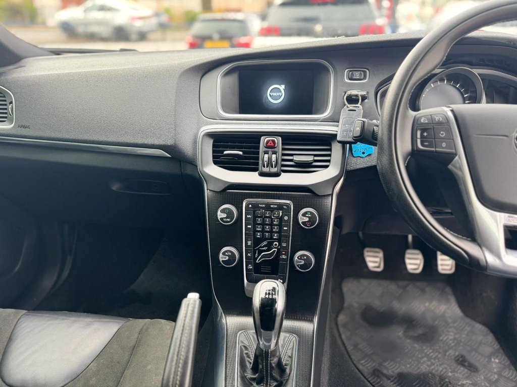 Used Volvo V40 2017 for sale - 77172070: Photo 42