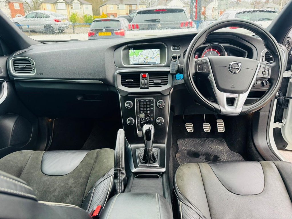 Used Volvo V40 2017 for sale - 77172070: Photo 45