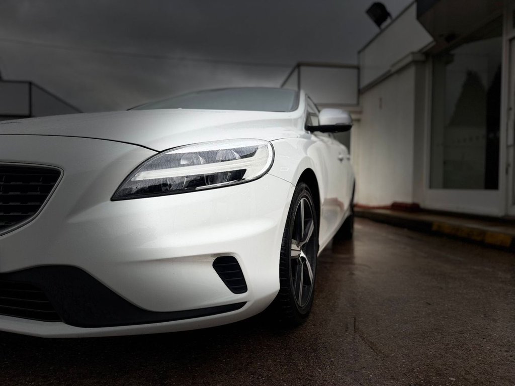 Used Volvo V40 2017 for sale - 77172070: Photo 6