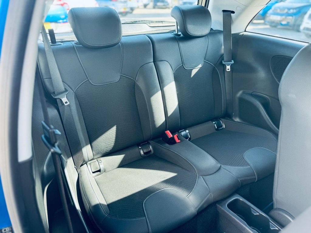 Used Vauxhall ADAM 2018 for sale - 77920585: Photo 13