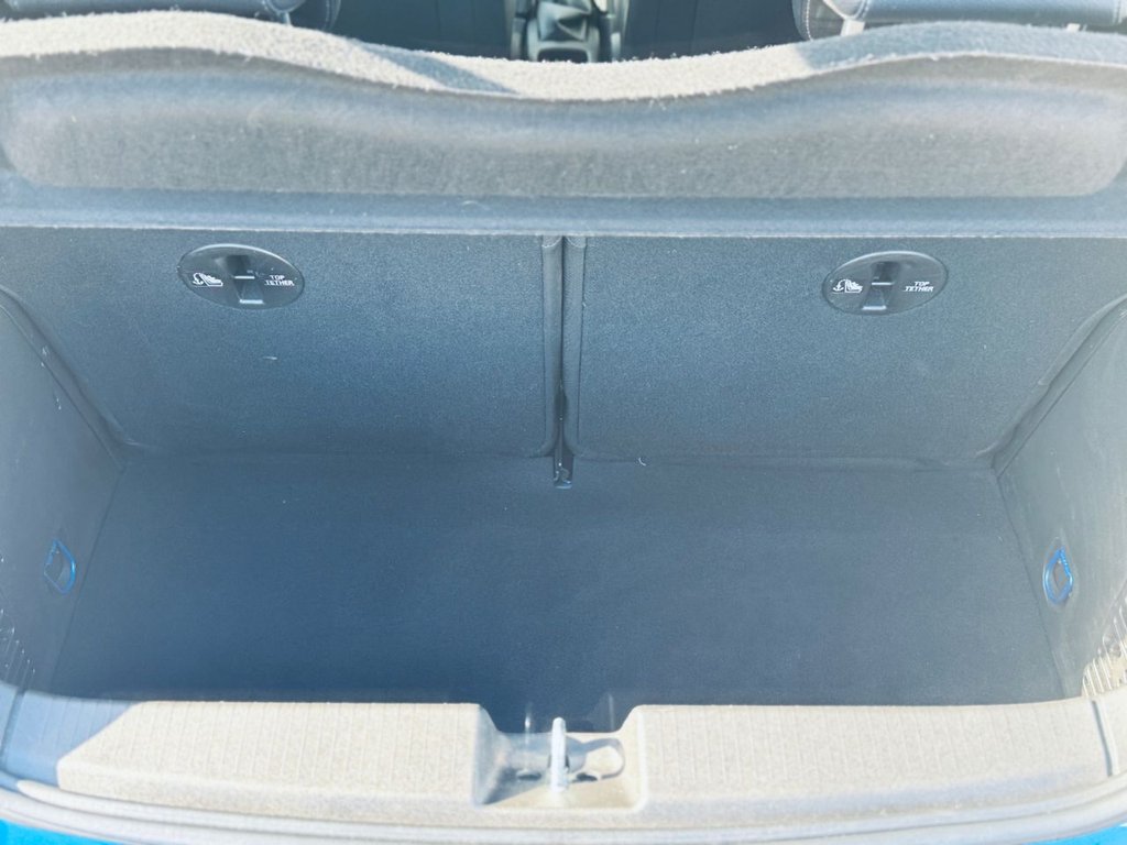 Used Vauxhall ADAM 2018 for sale - 77920585: Photo 18