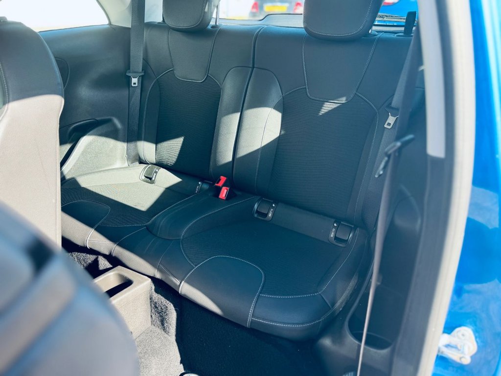 Used Vauxhall ADAM 2018 for sale - 77920585: Photo 38