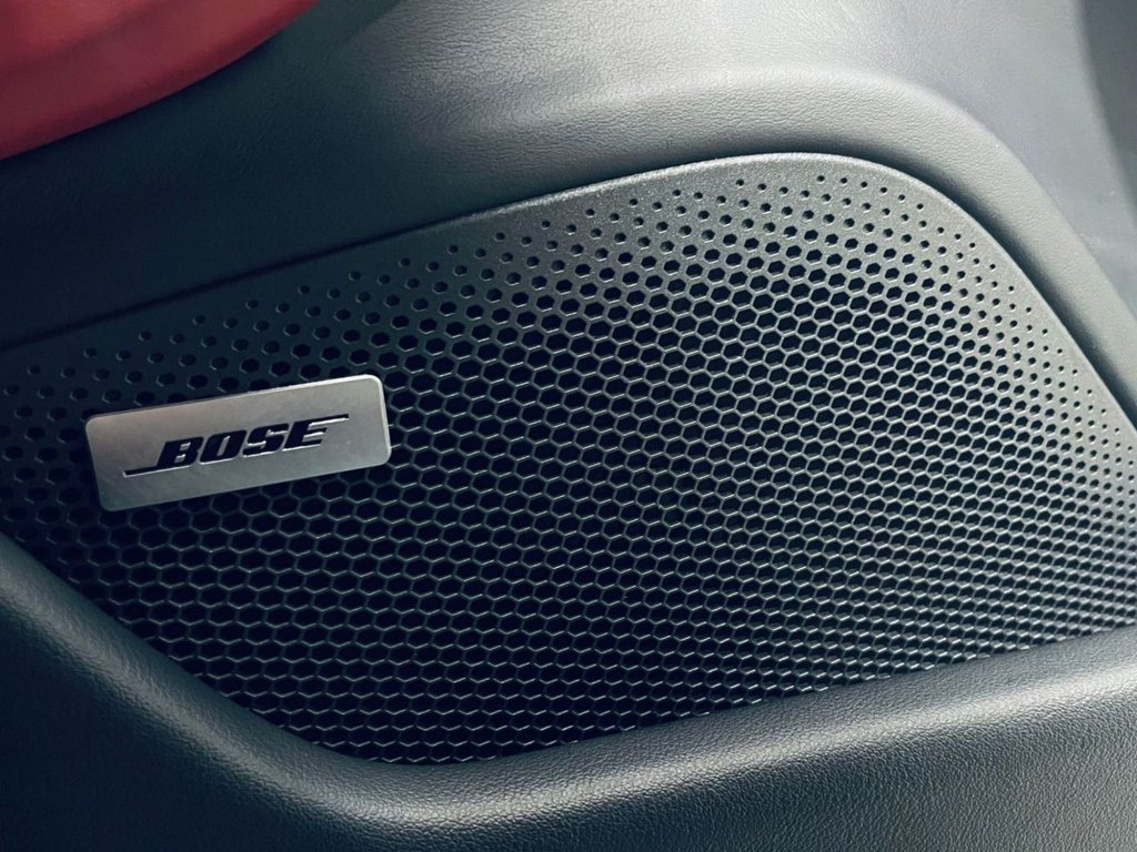 Used Porsche Taycan 2022 for sale - 77341561: Photo 10