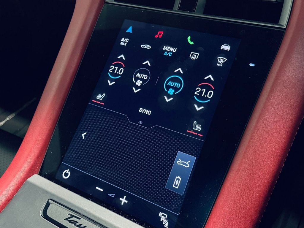 Used Porsche Taycan 2022 for sale - 77341561: Photo 17