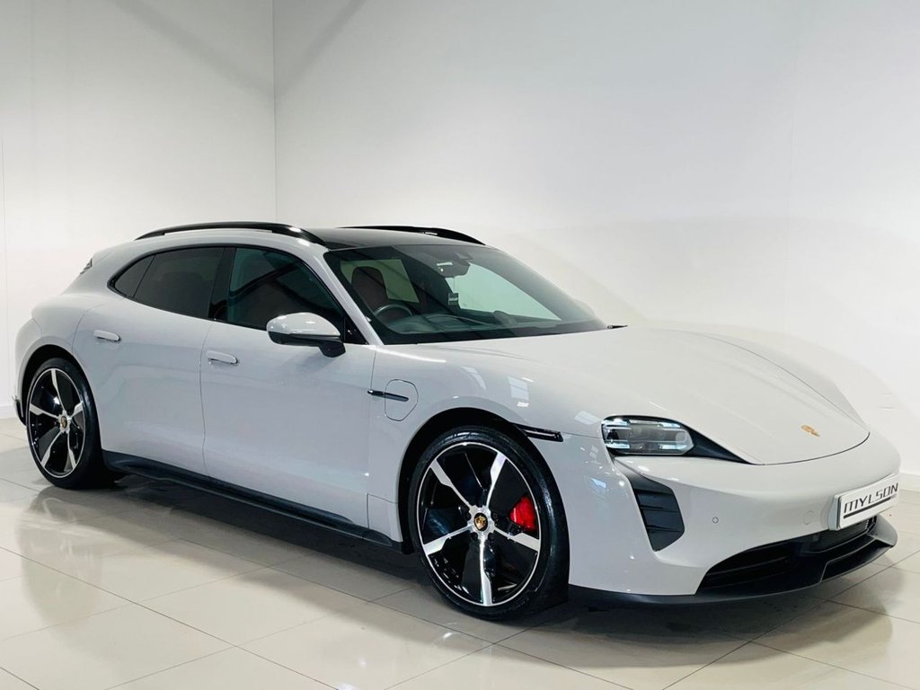 Used Porsche Taycan 2022 for sale - 77341561: Photo 2