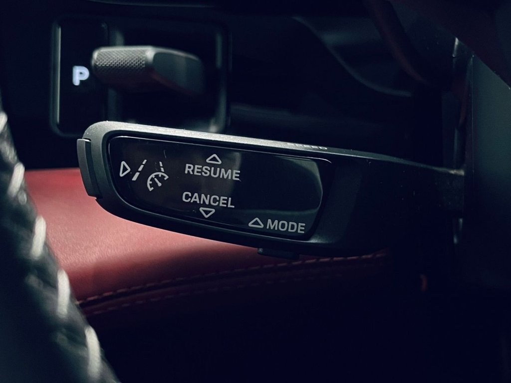 Used Porsche Taycan 2022 for sale - 77341561: Photo 25